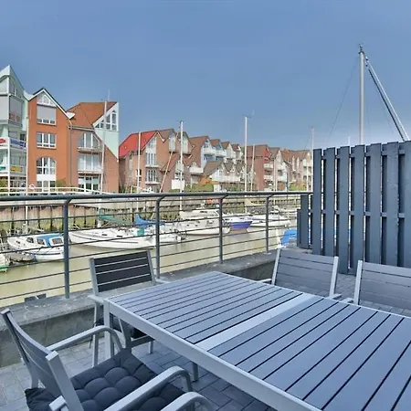 City Marina, Cm20b